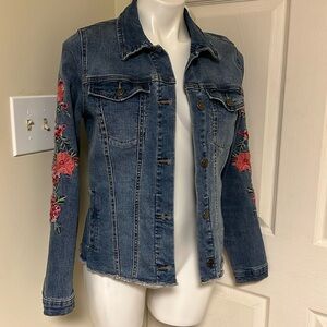 Ruff Hewn Boho Jean Jacket Floral Embroidered Frayed Hem Small